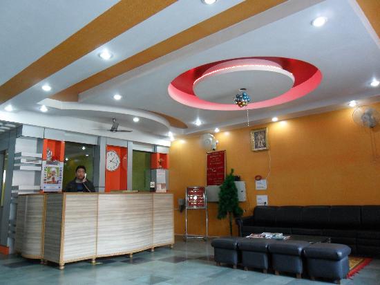 Hotel Ganpati Plaza